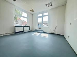 Pronájem obchodního prostoru, Kolín, Havlíčkova, 154 m2