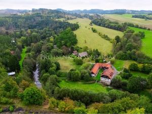 Prodej ubytování, Červená Lhota, 1220 m2