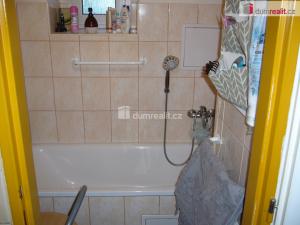 Pronájem bytu 2+1, Děčín - Děčín IV-Podmokly, Revoluční nám., 58 m2