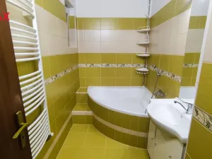 Prodej bytu 3+1, Štíty, Sportovní, 90 m2
