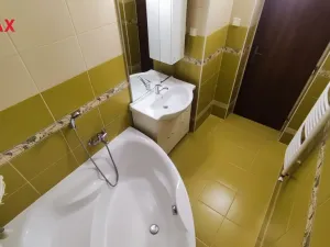 Prodej bytu 3+1, Štíty, Sportovní, 90 m2