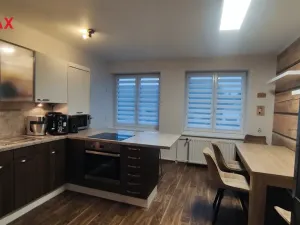 Prodej bytu 3+1, Štíty, Sportovní, 81 m2