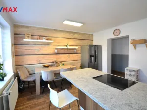 Prodej bytu 3+1, Štíty, Sportovní, 81 m2