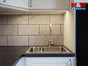 Prodej bytu 3+1, Kadaň, Budovatelů, 69 m2