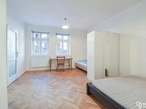 Pronájem bytu 2+kk, Olomouc, Ostružnická, 43 m2