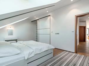 Pronájem bytu 3+kk, Příbor, Politických vězňů, 154 m2