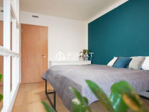 Pronájem bytu 2+kk, Praha - Modřany, Vrátnická, 55 m2