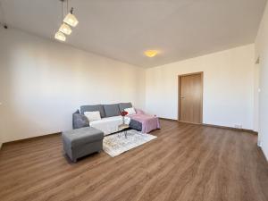 Pronájem bytu 3+1, Olomouc - Neředín, Stiborova, 70 m2