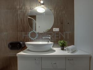 Pronájem bytu 1+kk, Praha - Nusle, Sekaninova, 35 m2