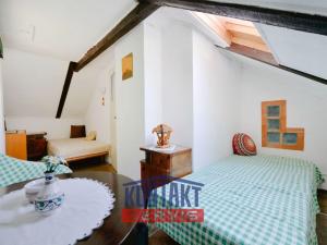 Pronájem chaty, Slavče - Keblany, 90 m2