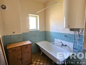 Prodej rodinného domu, Sobětuchy - Vrcha, 250 m2