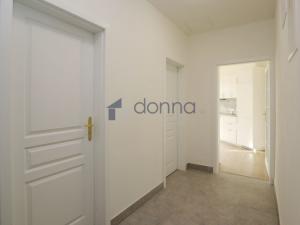 Pronájem bytu 3+kk, Praha, Rumunská, 67 m2