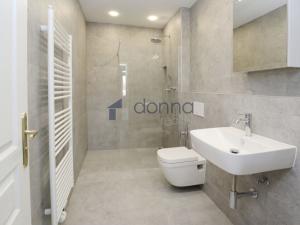 Pronájem bytu 2+kk, Praha, Rumunská, 62 m2