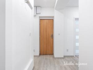 Pronájem bytu 3+1, Praha - Krč, Rosečská, 84 m2