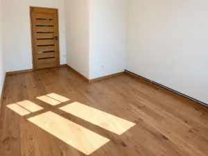 Prodej bytu 2+1, Nový Bor, Palackého náměstí, 67 m2