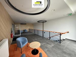 Prodej výrobních prostor, Mochov, U Mrazíren, 4977 m2