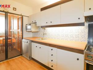 Prodej bytu 3+1, Praha - Chodov, Jažlovická, 75 m2