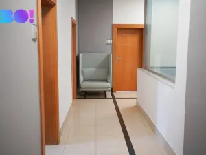 Pronájem kanceláře, Praha, Žerotínova, 420 m2