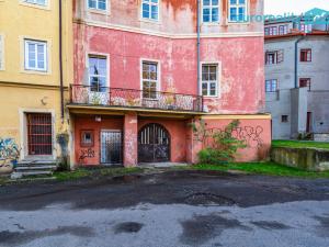 Prodej obchodního prostoru, Cheb, Cechovní, 100 m2