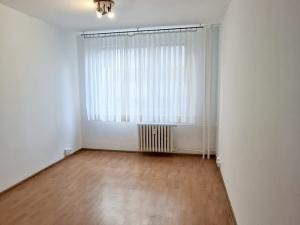 Pronájem bytu 3+kk, Praha, Mlékárenská, 81 m2