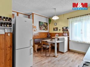 Prodej rodinného domu, Boseň, 200 m2