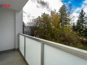 Prodej bytu 3+1, Liberec - Liberec VI-Rochlice, Sametová, 70 m2