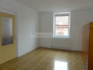 Prodej bytu 2+kk, Plzeň - Jižní Předměstí, Kollárova, 62 m2