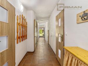 Prodej rodinného domu, Hora Svatého Šebestiána, 210 m2