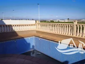 Prodej vily, Torrevieja, Španělsko, 125 m2