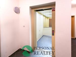 Prodej bytu 2+kk, Praha - Hlubočepy, Voskovcova, 46 m2