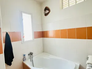 Prodej bytu 3+kk, Praha - Podolí, Podolská, 74 m2