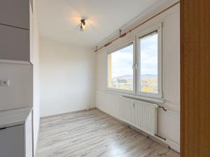 Prodej bytu 2+1, Chomutov, Bezručova, 67 m2