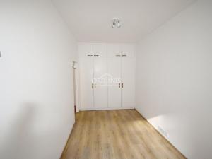 Pronájem bytu 2+1, Chomutov, Klostermannova, 55 m2