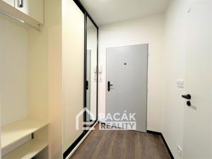Pronájem bytu 1+kk, Olomouc, Šantova, 28 m2