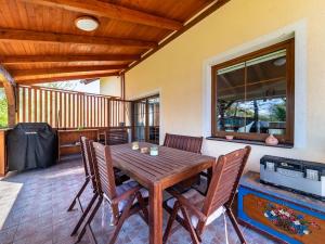 Prodej rodinného domu, Letiny, 282 m2