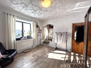 Prodej rodinného domu, Kuchařovice, Znojemská, 160 m2