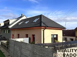 Prodej rodinného domu, Kuchařovice, Znojemská, 160 m2