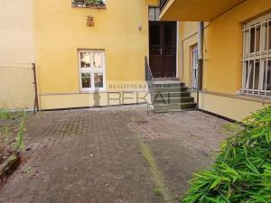 Pronájem bytu 1+kk, Praha - Košíře, Musílkova, 17 m2