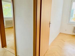 Pronájem bytu 2+1, Brno, Plovdivská, 56 m2