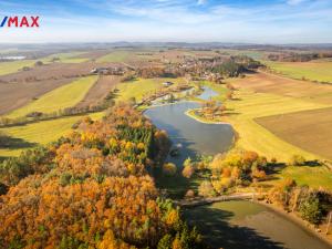 Prodej pozemku pro bydlení, Hajany, 1824 m2