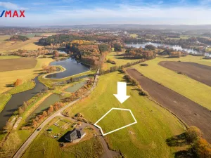 Prodej pozemku pro bydlení, Hajany, 1824 m2