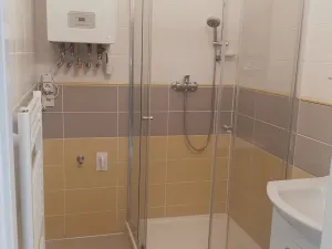 Pronájem bytu 2+kk, Praha - Vršovice, Petrohradská, 57 m2