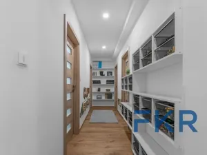 Prodej rodinného domu, Psáry, V Domkách, 114 m2