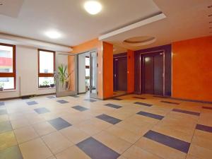 Pronájem bytu 1+kk, Praha - Vysočany, Ocelářská, 41 m2