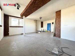 Prodej obchodního prostoru, Jindřichův Hradec, 150 m2