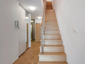 Prodej bytu 6+kk a větší, Praha - Žižkov, Ke kapslovně, 226 m2