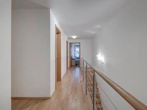 Prodej bytu 6+kk a větší, Praha - Žižkov, Ke kapslovně, 226 m2