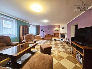 Prodej rodinného domu, Čebín, 208 m2