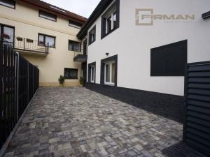 Prodej bytu 2+kk, Praha - Zbraslav, Elišky Přemyslovny, 63 m2