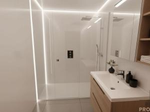 Prodej bytu 2+1, Moravský Krumlov, Sídliště, 52 m2